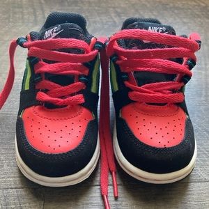 Nike Toddler Sneakers Bright colors